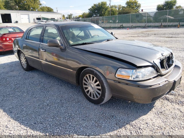 Aukcja sprzedaży 2004 Lincoln Town Car Ultimate, vin: 1LNHM83W34Y623914, numer aukcji: 45986148