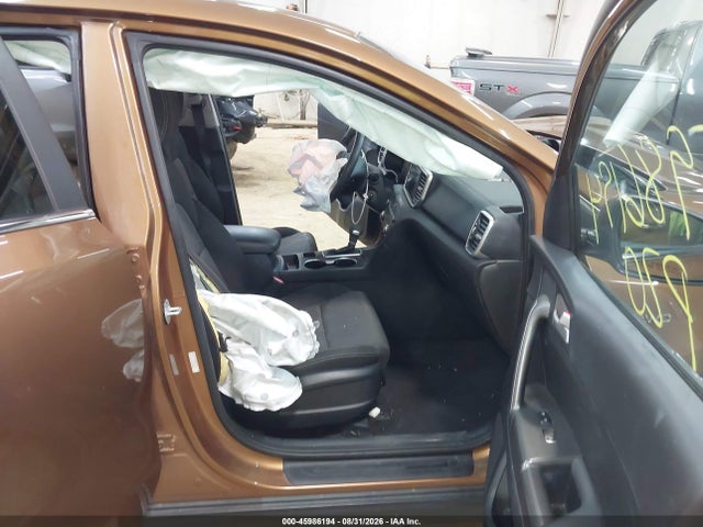 2020 Kia Sportage Lx მანქანა იყიდება აუქციონზე, vin: KNDPMCAC8L7670291, აუქციონის ნომერი: 45986194