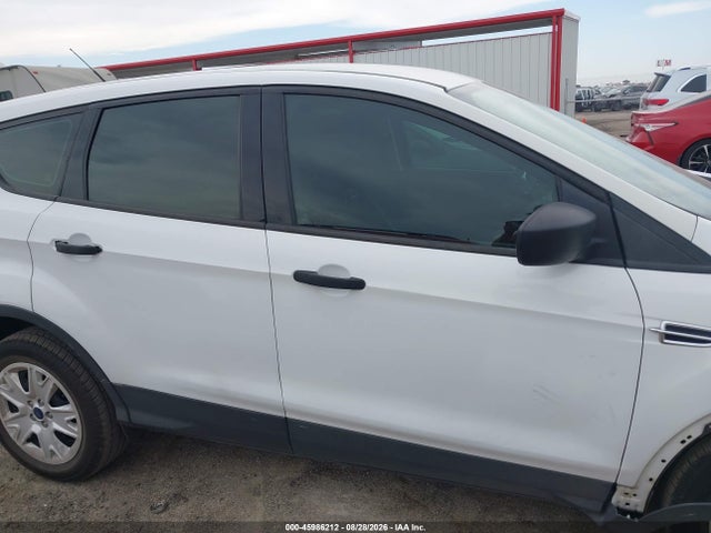 Продаж на аукціоні авто 2015 Ford Escape S, vin: 1FMCU0F7XFUB29690, номер лоту: 45986212