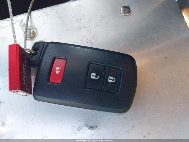 JTMCY7AJ7G4046076 Toyota Land Cruiser V8