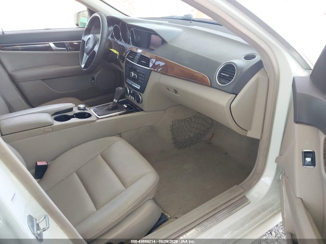 Продаж на аукціоні авто 2012 Mercedes-benz C 250 Sport, vin: WDDGF4HB7CR219389, номер лоту: 45986214