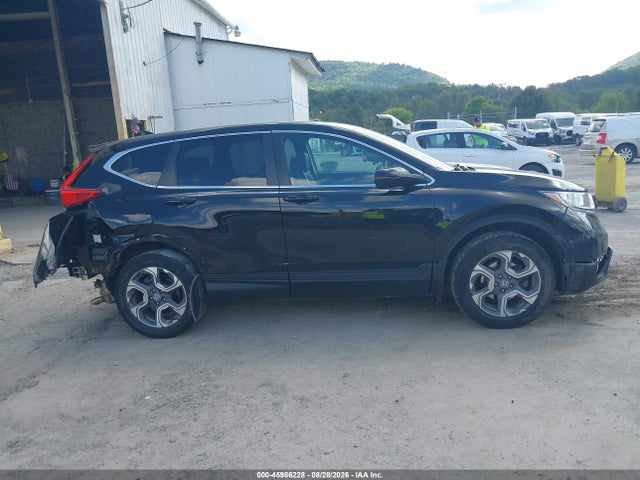 Продажа на аукционе авто 2018 Honda Cr-v Ex-l/ex-l Navi, vin: 7FARW2H86JE075319, номер лота: 45986228