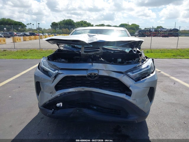 Продаж на аукціоні авто 2024 Toyota Rav4 Le, vin: 2T3H1RFV0RC299698, номер лоту: 45986244