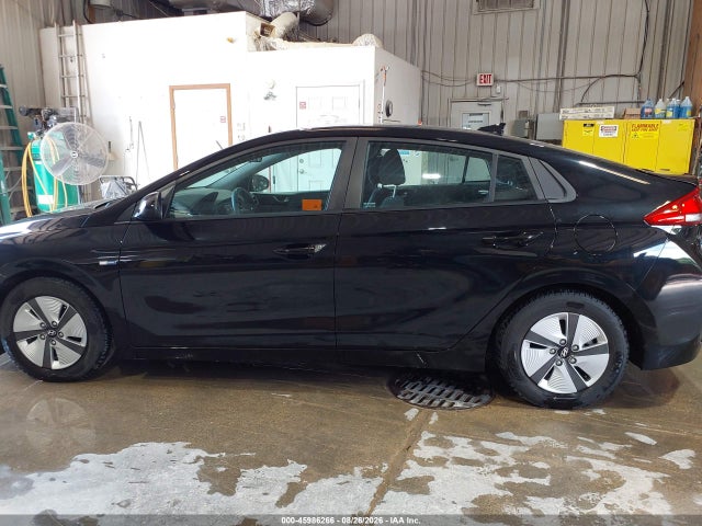 Продаж на аукціоні авто 2018 Hyundai Ioniq Hybrid Blue, vin: KMHC65LC0JU099715, номер лоту: 45986266