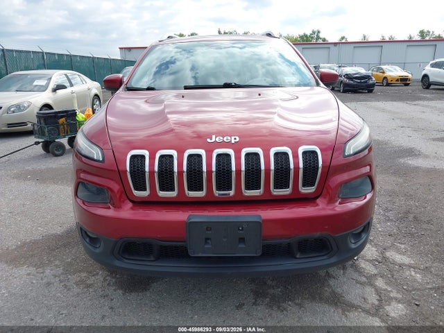Продаж на аукціоні авто 2016 Jeep Cherokee Latitude, vin: 1C4PJMCS2GW305684, номер лоту: 45986293