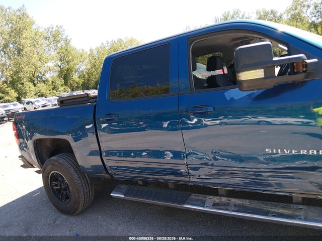 2018 Chevrolet Silverado 1500 1lt მანქანა იყიდება აუქციონზე, vin: 3GCUKREC2JG487749, აუქციონის ნომერი: 45986326