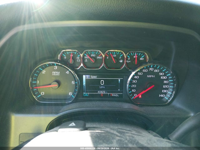 2018 Chevrolet Silverado 1500 1lt მანქანა იყიდება აუქციონზე, vin: 3GCUKREC2JG487749, აუქციონის ნომერი: 45986326