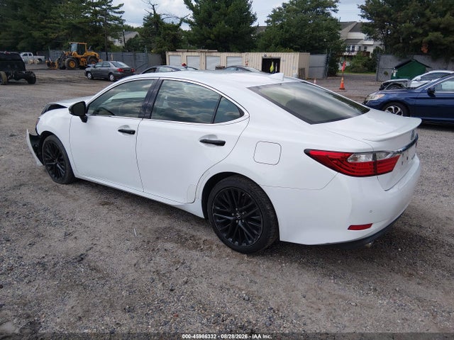 45986332 :رقم المزاد ، JTHBK1GG7F2169892 vin ، 2015 Lexus Es 350 Crafted Line مزاد بيع