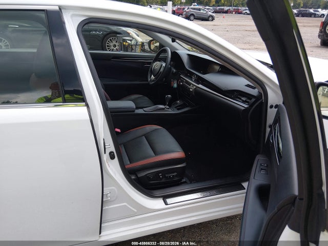 45986332 :رقم المزاد ، JTHBK1GG7F2169892 vin ، 2015 Lexus Es 350 Crafted Line مزاد بيع