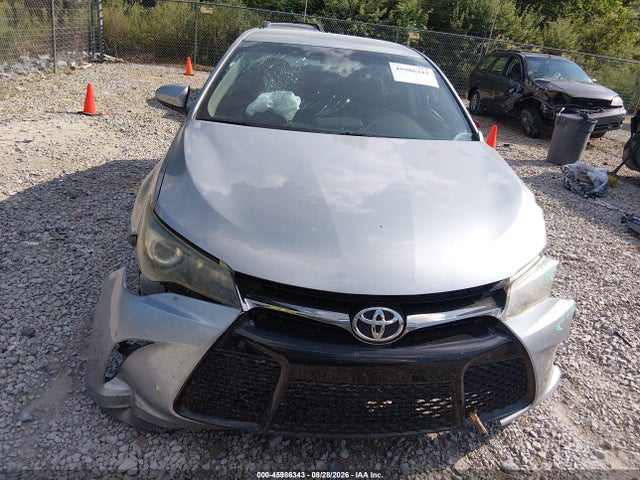 45986343 :رقم المزاد ، 4T1BF1FK0HU636164 vin ، 2017 Toyota Camry Se مزاد بيع