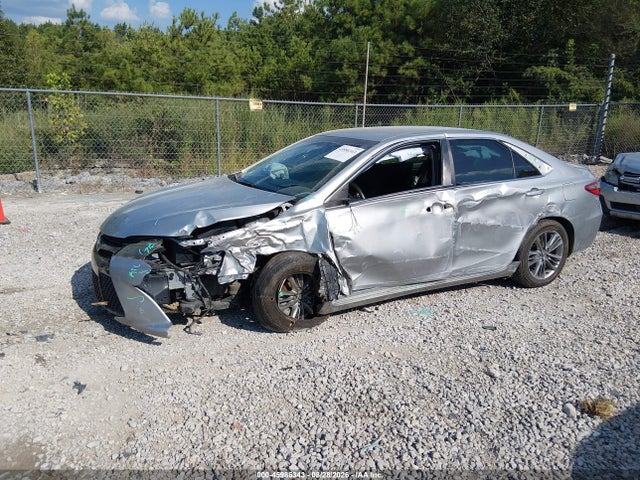 45986343 :رقم المزاد ، 4T1BF1FK0HU636164 vin ، 2017 Toyota Camry Se مزاد بيع