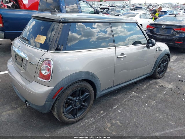 Продажа на аукционе авто 2012 Mini Cooper, vin: WMWSU3C5XCT264719, номер лота: 45986357