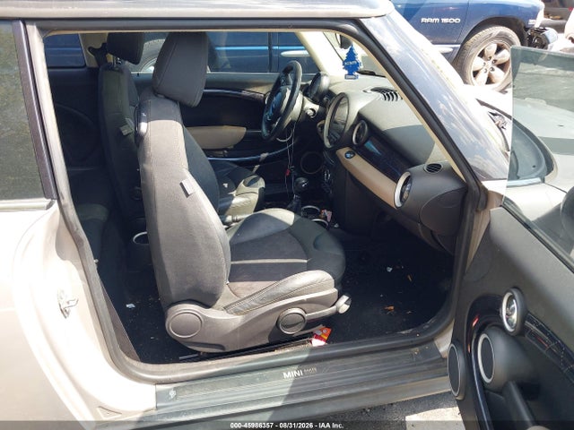 Продажа на аукционе авто 2012 Mini Cooper, vin: WMWSU3C5XCT264719, номер лота: 45986357