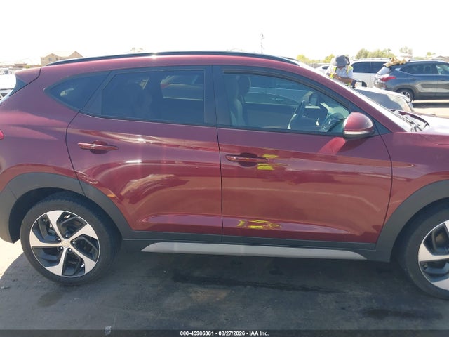 45986361 :رقم المزاد ، KM8J33A23HU557708 vin ، 2017 Hyundai Tucson Value مزاد بيع