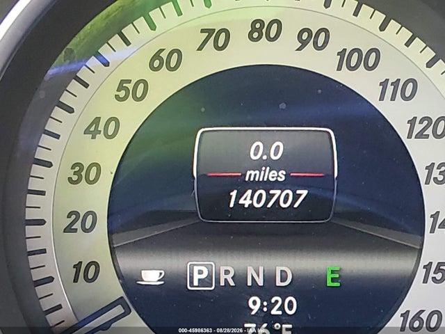 2013 Mercedes-benz C 300 Sport 4matic მანქანა იყიდება აუქციონზე, vin: WDDGF8AB9DA844118, აუქციონის ნომერი: 45986363