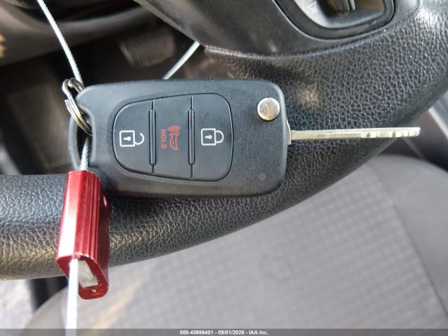 45986401 :رقم المزاد ، KNDJT2A50D7565847 vin ، 2013 Kia Soul مزاد بيع