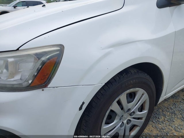 Продаж на аукціоні авто 2018 Chevrolet Sonic Lt Auto, vin: 1G1JG6SH6J4107031, номер лоту: 45986404