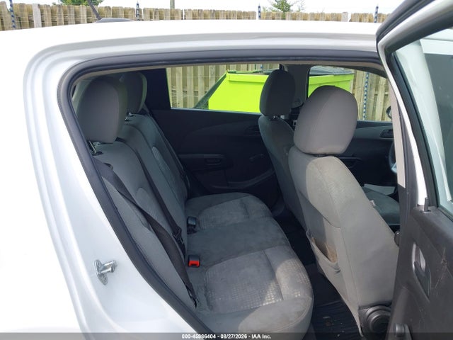Продаж на аукціоні авто 2018 Chevrolet Sonic Lt Auto, vin: 1G1JG6SH6J4107031, номер лоту: 45986404