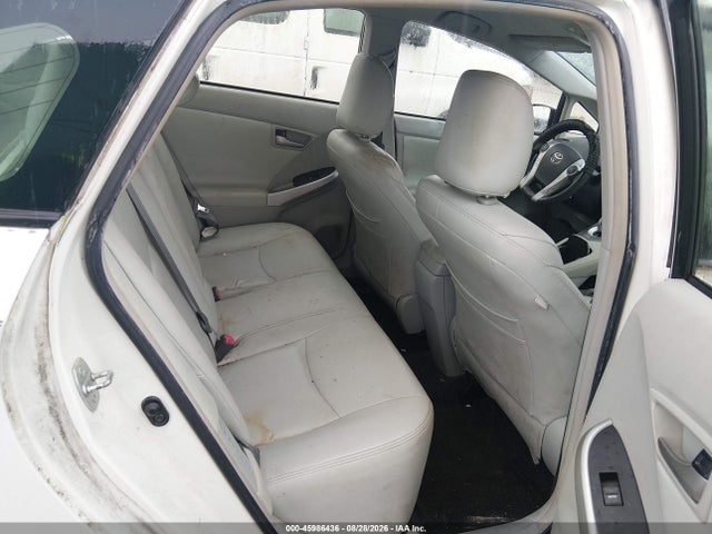 JTDKN3DUXE1770832 Toyota Prius Two