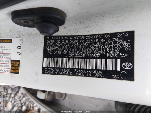 JTDKN3DUXE1770832 Toyota Prius Two