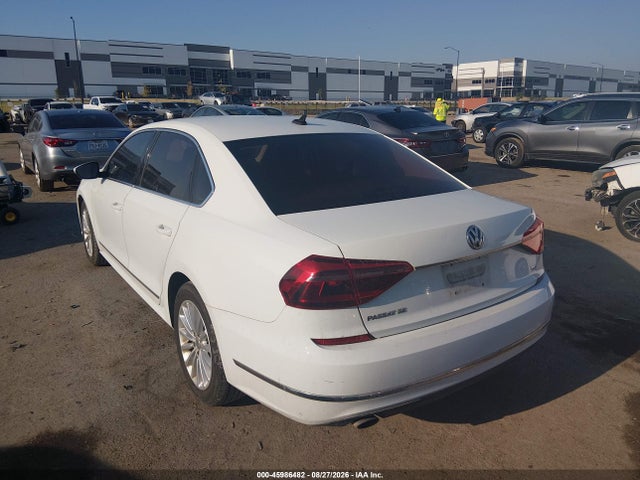 Продаж на аукціоні авто 2017 Volkswagen Passat 1.8t Se, vin: 1VWBT7A32HC054019, номер лоту: 45986482
