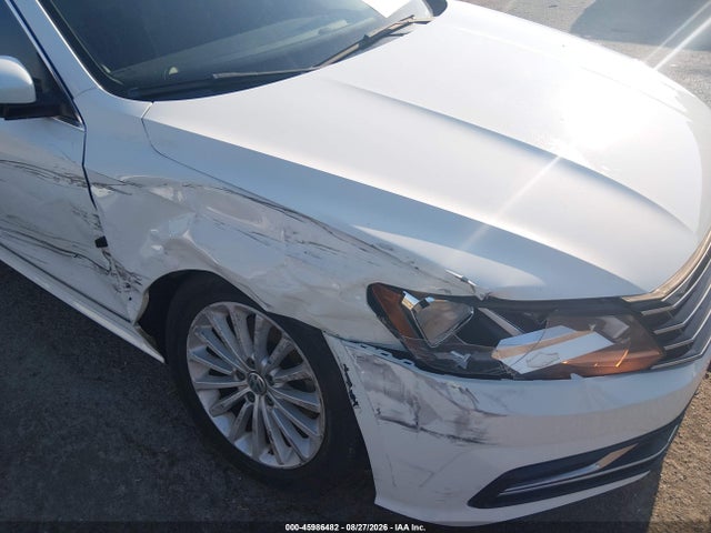 Продаж на аукціоні авто 2017 Volkswagen Passat 1.8t Se, vin: 1VWBT7A32HC054019, номер лоту: 45986482