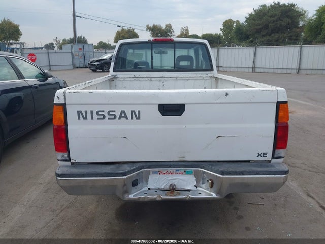 1997 Nissan 4x2 Truck Se/xe მანქანა იყიდება აუქციონზე, vin: 1N6SD16S9VC415025, აუქციონის ნომერი: 45986502