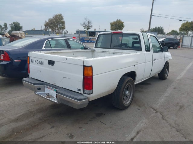 1997 Nissan 4x2 Truck Se/xe მანქანა იყიდება აუქციონზე, vin: 1N6SD16S9VC415025, აუქციონის ნომერი: 45986502