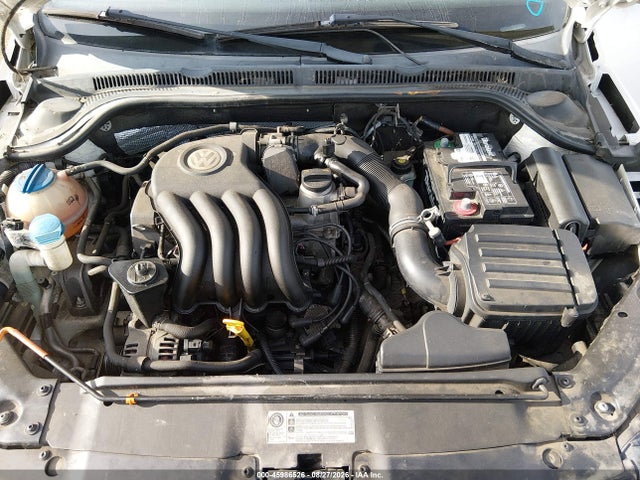 2011 Volkswagen Jetta 2.0l S მანქანა იყიდება აუქციონზე, vin: 3VW2K7AJ1BM042502, აუქციონის ნომერი: 45986526