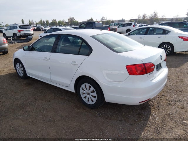 2011 Volkswagen Jetta 2.0l S მანქანა იყიდება აუქციონზე, vin: 3VW2K7AJ1BM042502, აუქციონის ნომერი: 45986526