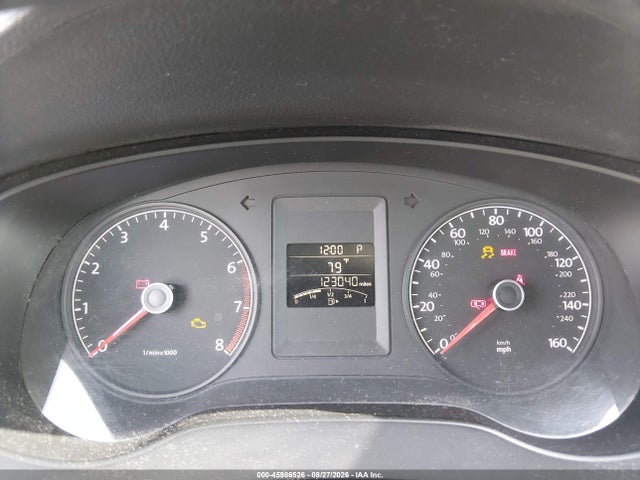 2011 Volkswagen Jetta 2.0l S მანქანა იყიდება აუქციონზე, vin: 3VW2K7AJ1BM042502, აუქციონის ნომერი: 45986526