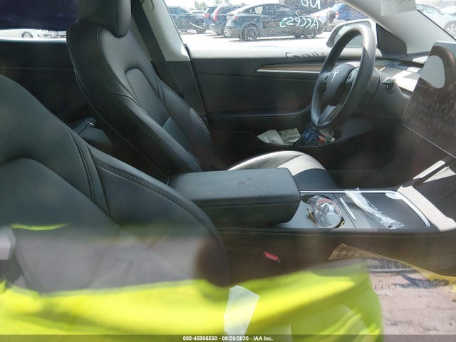 Продаж на аукціоні авто 2023 Tesla Model 3 Rear-wheel Drive, vin: 5YJ3E1EA8PF570703, номер лоту: 45986550