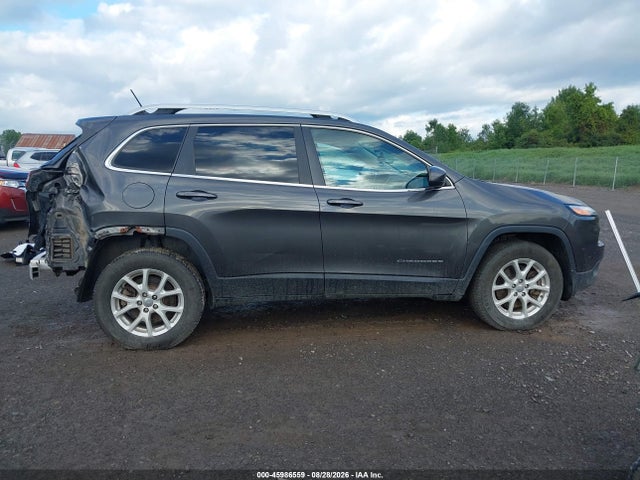 Продажа на аукционе авто 2016 Jeep Cherokee Latitude, vin: 1C4PJMCB2GW341861, номер лота: 45986559