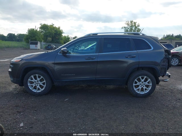 Продажа на аукционе авто 2016 Jeep Cherokee Latitude, vin: 1C4PJMCB2GW341861, номер лота: 45986559