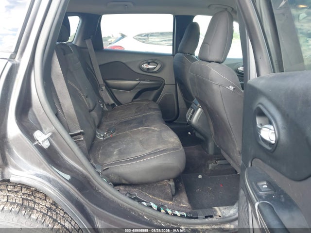 Продажа на аукционе авто 2016 Jeep Cherokee Latitude, vin: 1C4PJMCB2GW341861, номер лота: 45986559