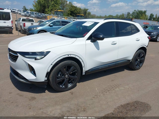 Buick Envision Essence Fwd 2023 LRBFZNR4XPD034533 Image 2