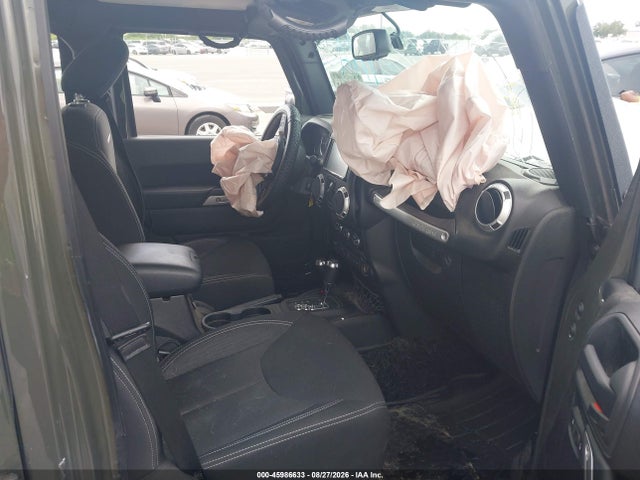 45986633 :رقم المزاد ، 1C4HJWFG2FL768433 vin ، 2015 Jeep Wrangler Unlimited Rubicon مزاد بيع