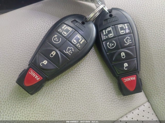 Продаж на аукціоні авто 2011 Chrysler Town & Country Touring-l, vin: 2A4RR8DG4BR609419, номер лоту: 45986637