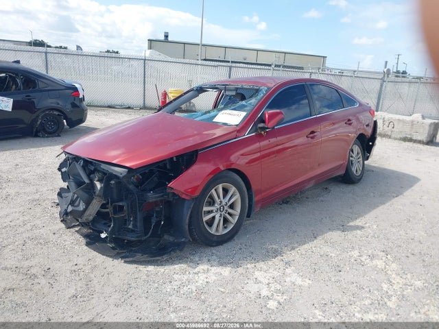 Продажа на аукционе авто 2016 Hyundai Sonata Eco, vin: 5NPE24AA2GH415462, номер лота: 45986692