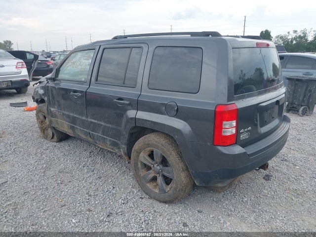 45986742 :رقم المزاد ، 1C4NJRFB7FD308297 vin ، 2015 Jeep Patriot High Altitude Edition مزاد بيع