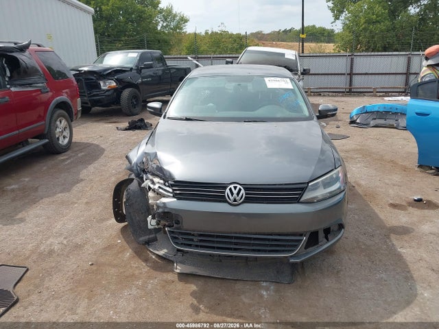 45986792 :رقم المزاد ، 3VWDX7AJ4DM365746 vin ، 2013 Volkswagen Jetta 2.5l Se مزاد بيع