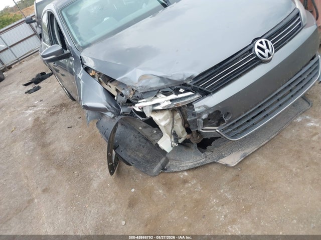 45986792 :رقم المزاد ، 3VWDX7AJ4DM365746 vin ، 2013 Volkswagen Jetta 2.5l Se مزاد بيع