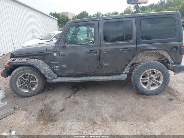 45986832 :رقم المزاد ، 1C4HJXEG8JW156106 vin ، 2018 Jeep Wrangler Unlimited Sahara 4x4 مزاد بيع