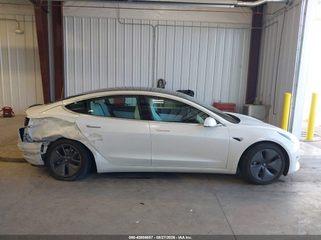 Tesla Model 3 Long Range Dual Motor All-wheel Drive 2020 5YJ3E1EB4LF639860 Image 12