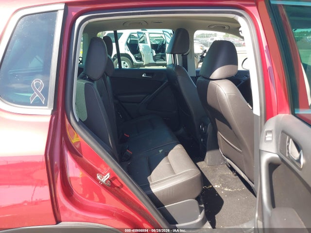 2015 Volkswagen Tiguan Sel მანქანა იყიდება აუქციონზე, vin: WVGBV7AX7FW023520, აუქციონის ნომერი: 45986894