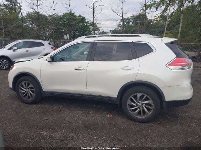 45986923 :رقم المزاد ، 5N1AT2MV1FC835458 vin ، 2015 Nissan Rogue Sl مزاد بيع