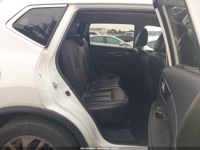 45986923 :رقم المزاد ، 5N1AT2MV1FC835458 vin ، 2015 Nissan Rogue Sl مزاد بيع