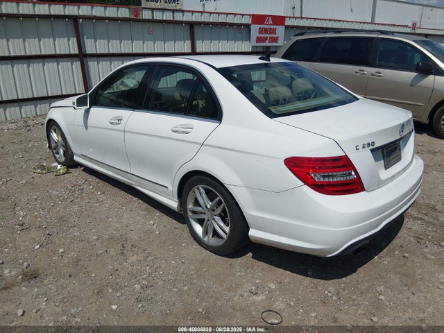45986930 :رقم المزاد ، WDDGF4HB3DR258658 vin ، 2013 Mercedes-benz C 250 Sport مزاد بيع