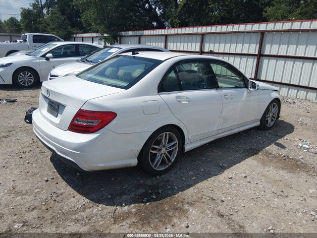 45986930 :رقم المزاد ، WDDGF4HB3DR258658 vin ، 2013 Mercedes-benz C 250 Sport مزاد بيع