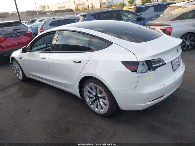 Tesla Model 3 Long Range Dual Motor All-wheel Drive 2022 5YJ3E1EB2NF297375 Image 3
